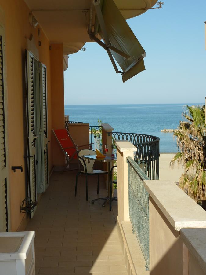 Beaurivage Aparthotel San Benedetto del Tronto Exterior photo